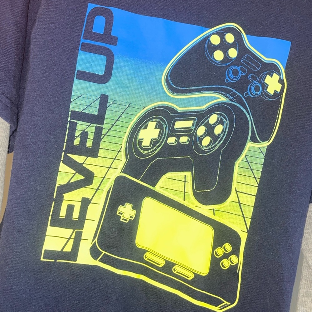 Children’s Place Level Up long sleeve shirt - Picture 2 of 5